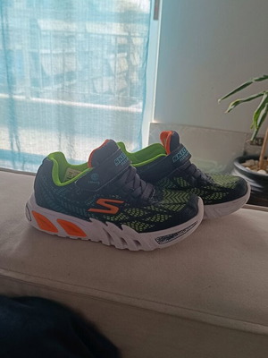 Αθλητικά παπούτσια Skechers παιδικά μεταχειρισμένα μέγεθος 32 μπλε και πράσινα