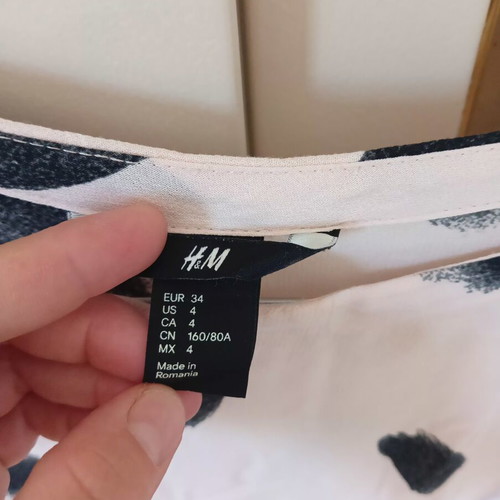 H&M women's blouse like new, extra small, black and pink