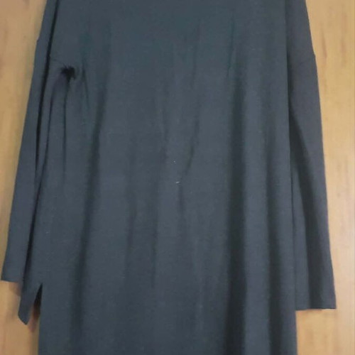 Cento Fashion women's long-sleeve blouse like new, black and grey