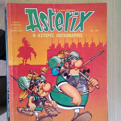 Asterix comics used, 27 issues in good condition
