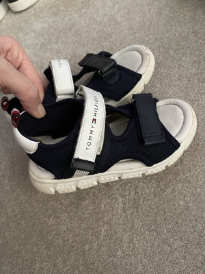 Tommy Hilfiger shoes used, size 28