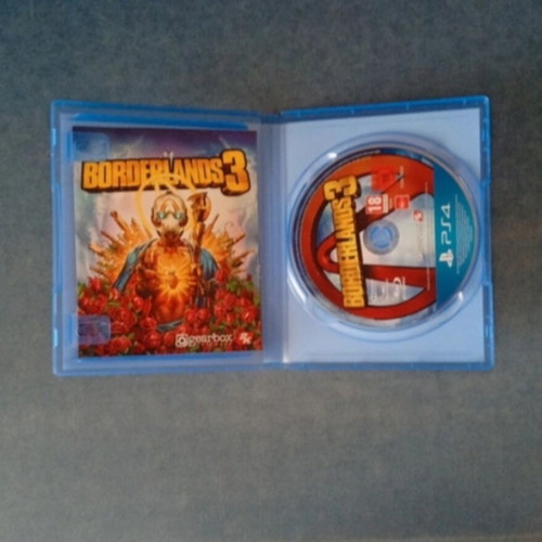 Borderlands 3 PlayStation 4 game like new, shooting