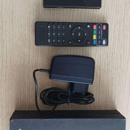 H96 Pro+ 4k Android TV Box like new