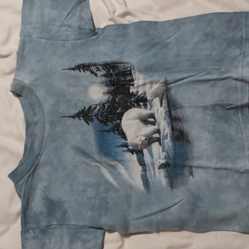 T shirt kids unisex blue like new, size S, ages 7-16