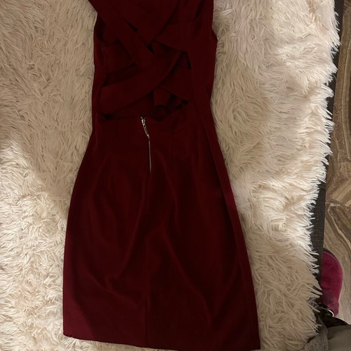 Bordeaux dress with perfect back design like new, small/medium