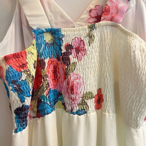 Maxi dress like new with sequins and handmade embroidery, multicolor, size S