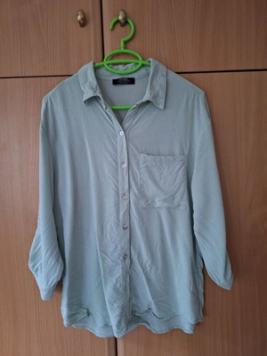 Bershka mint shirt size M like new