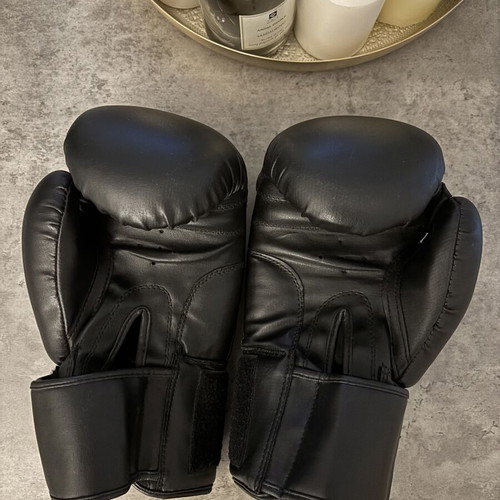 Force1 Martial Arts Boxing Gloves 12oz new, black, velcro