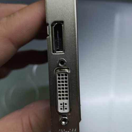 Quadro 600 1GB used with 1x DVI and 1x DisplayPort