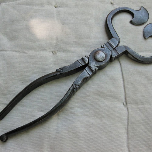 Cutting tool used, old handmade rare