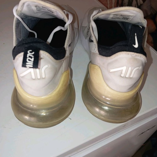 Nike Air Max 270 sneakers size 44.5 like new, white