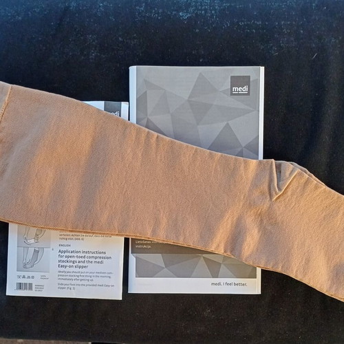 Medi Duomed Medical Compression Stockings, calf, open toe, beige, size medium, CCL2