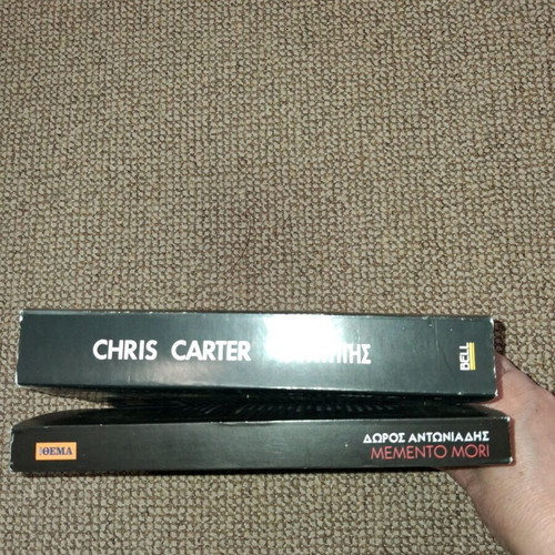 Crime thriller books like new, pack of 2