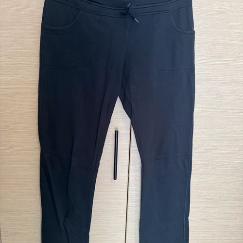 BodyTalk women's black sportswear used Large