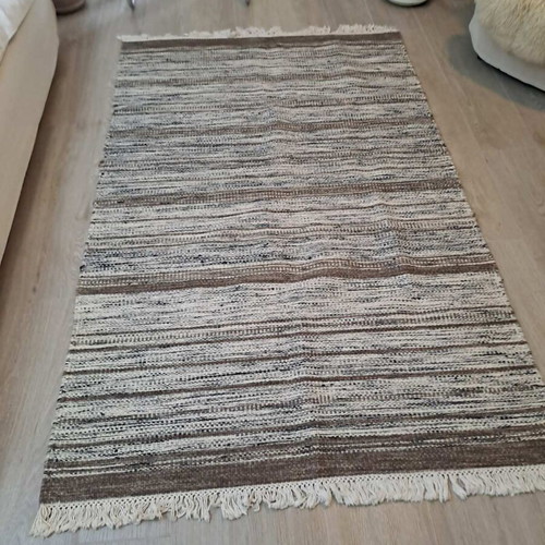 Flat Weave Rug like new 117x185 cm in warm beige tones