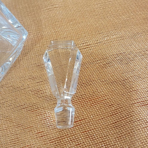 Crystal decanter triangular like new