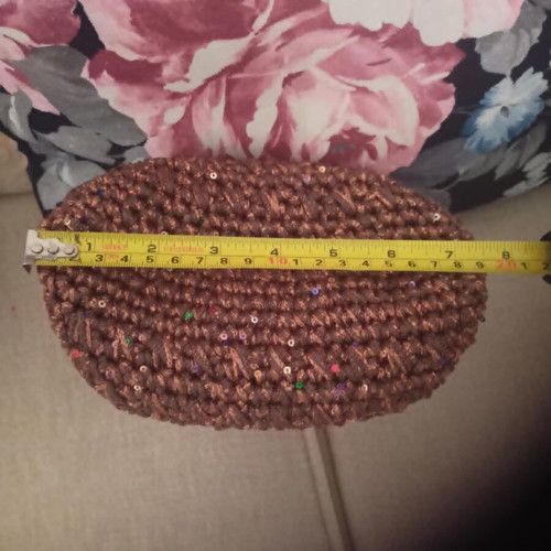 Handmade knitted handbag with clutch 20 cm, new, brown and gold with sequins