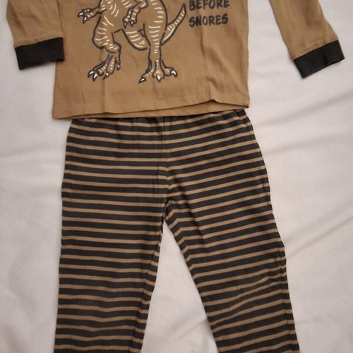 Cotton sleep set for boy, like new, size 5-6 years