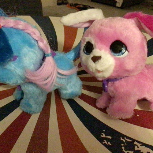 Fur real puppies used, set of 2
