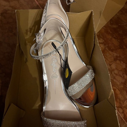 Buffalo silver strass heels like new