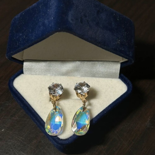Drop earrings like new, less than 3 cm length
