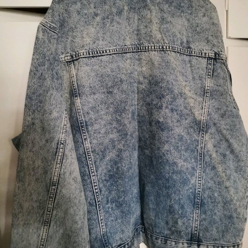Jean jacket unisex like new, size L