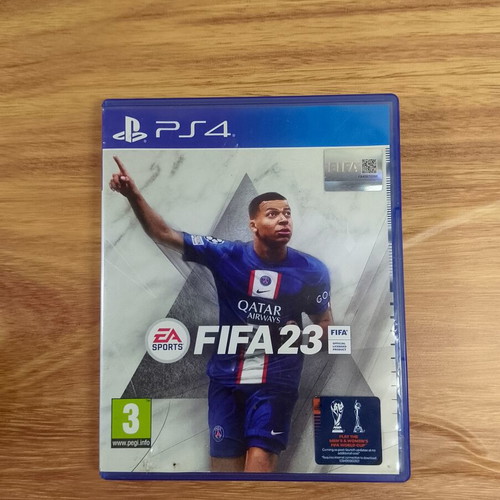 FIFA 23 PS4 game, complete with case and disc