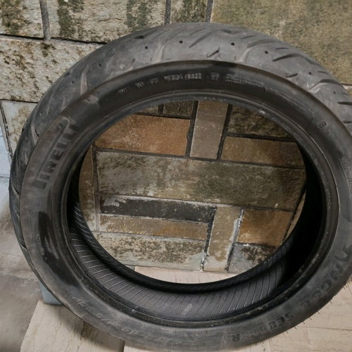 Pirelli Angel Scooter motorcycle tire 140/70/16 DOT 10/22