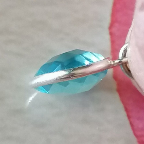 Silver 925 pendant with aqua heart-shaped stone new