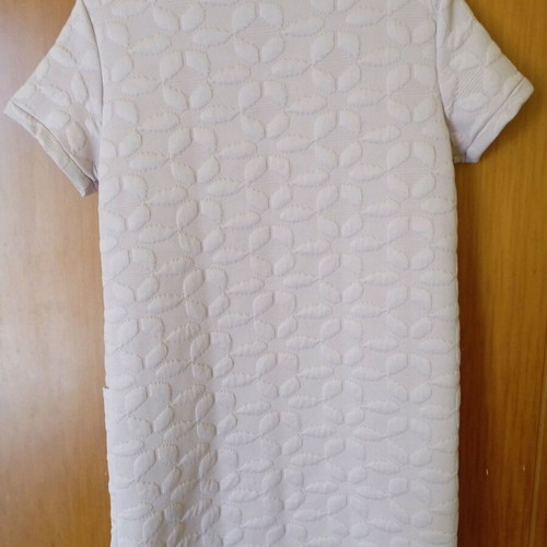 Alerte blouse dress used with embossed design size M