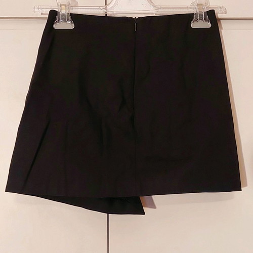 Zara mini skirt with ruffles like new, black, size S