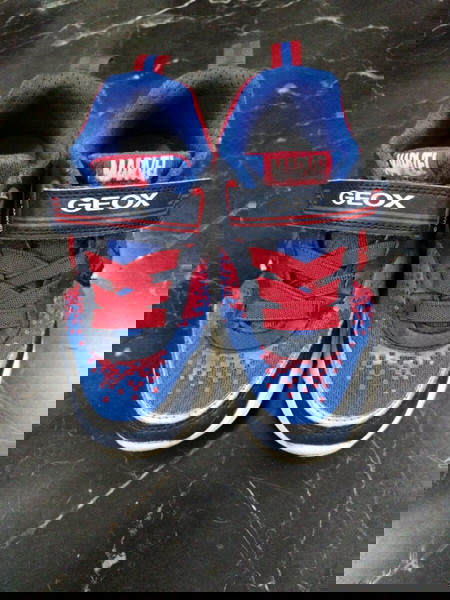 Geox respira Marvel spiderman