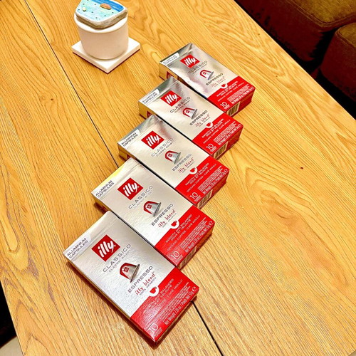 Illy espresso capsules, pack of 50, August 2026