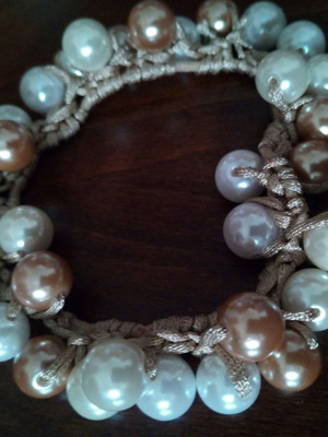 Χειροποίητο βραχιόλι με πέρλες 2 χρωμάτων μεταχειρισμένο