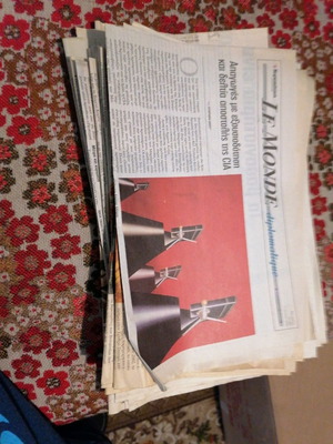 Le Monde Diplomatique supplement used, 40 issues