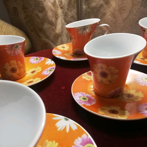 Porcelain Coffee Cups Set of 6 with Original Design