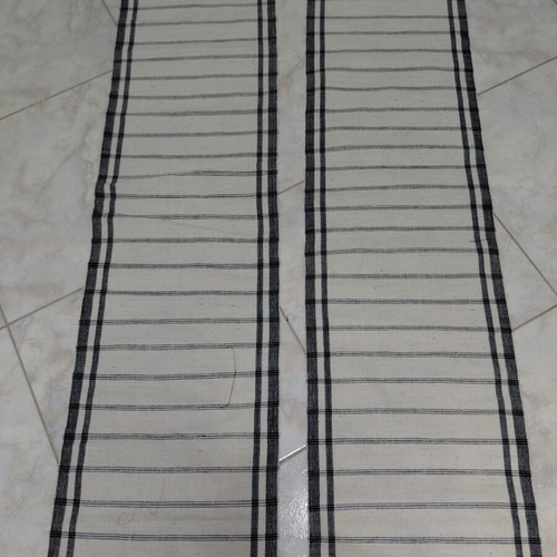 Traditional wool fabrics on loom, new, 1.50m and 36cm pieces
