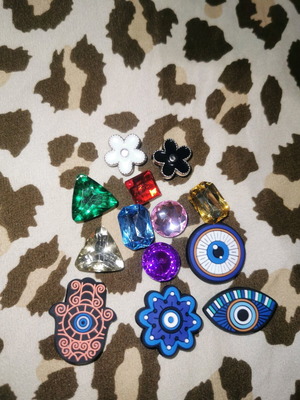 Charms for Crocs new, pack of 13 with eyes and gems