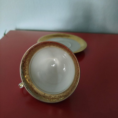 Alka Kunst Bavaria porcelain coffee cup like new with gold trim