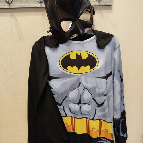 Batman costume used with 2 masks, size 110-116 cm