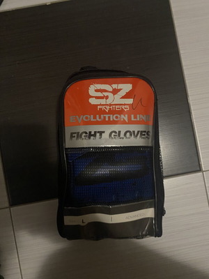 SZ Fighter MMA gloves new
