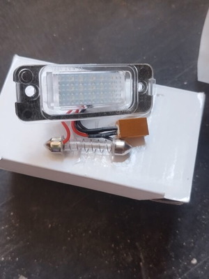 Σετ LED φώτα πινακίδας για Mercedes-Benz ML W164, GL X164, R-Class W251 καινούργιο