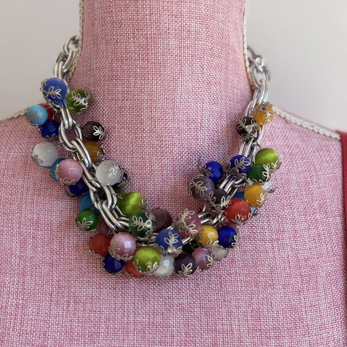 Handmade Cat's Eye necklace, silver color
