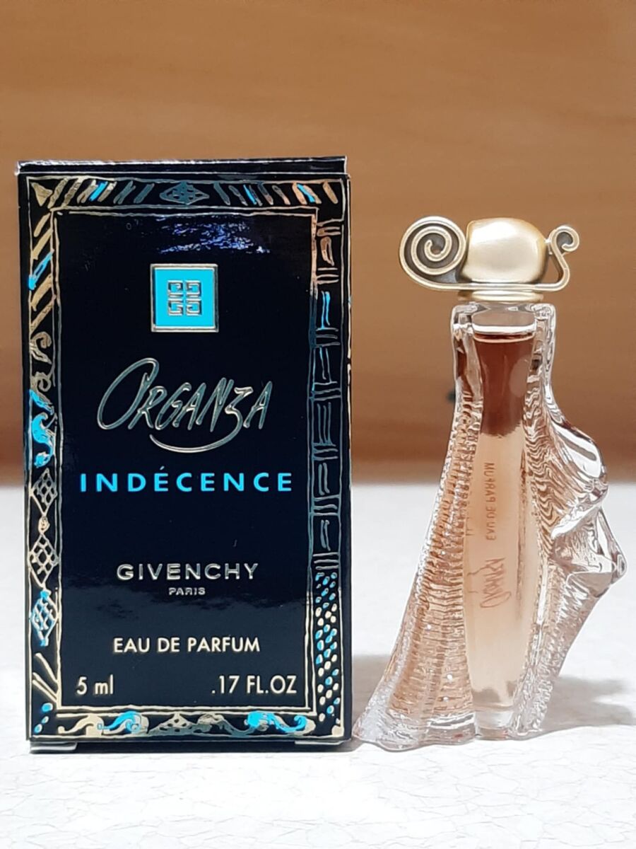 Organza Indecence Givenchy 5ml edp new,… - € 38,00 - Vendora.cy