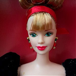 Barbie winter splendor Special edition Avon exclusive.NIB