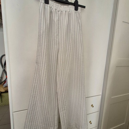 Summer suit S striped like new, white