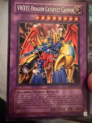 VWXYZ Dragon Catapult Dragon card, excellent condition