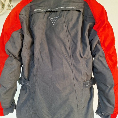 Dainese men's motorcycle jacket used, Large