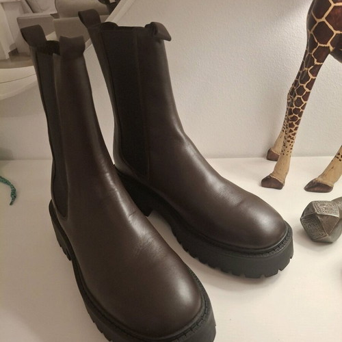 PS leather boots brown new, size 40