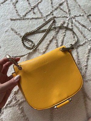 H&M yellow shoulder bag with metal chain used